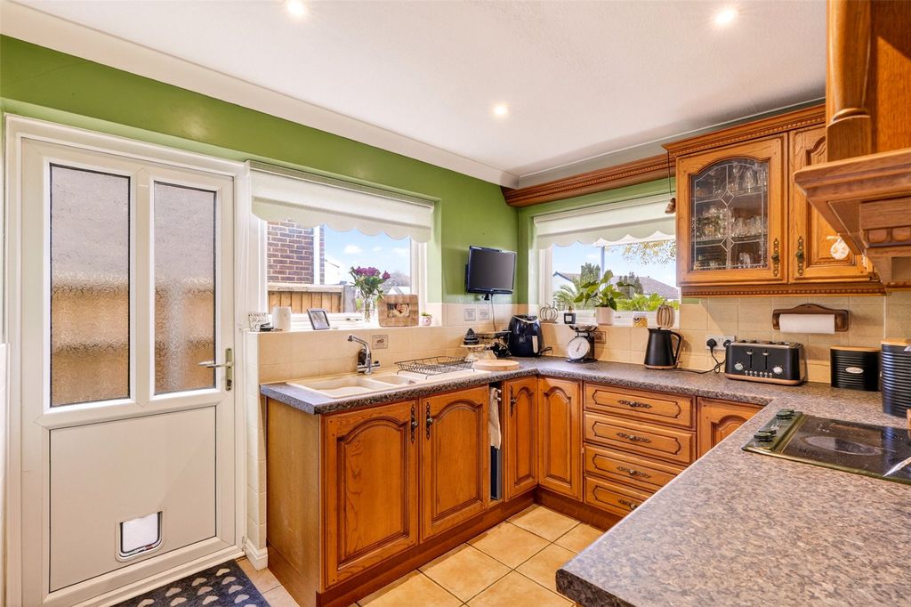 Property photo 3 of 22 Picture No. 20