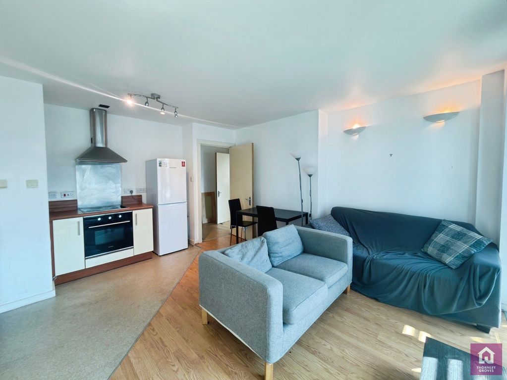 Property photo 1 of 16 Pbox-Img.Jpg