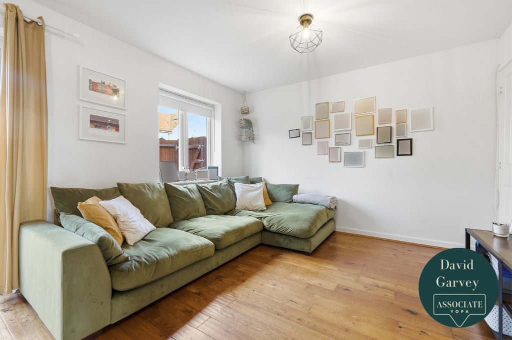 Property photo 2 of 13 Img_5509.Jpg