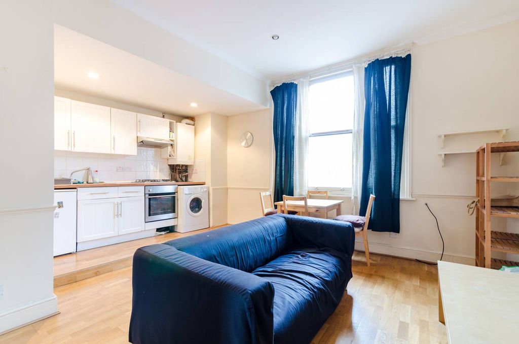 Property photo 2 of 4