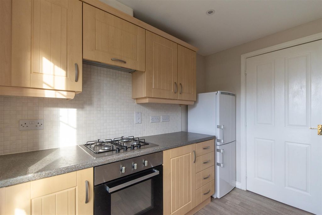 Property photo 3 of 12 Edit-6016.Jpg
