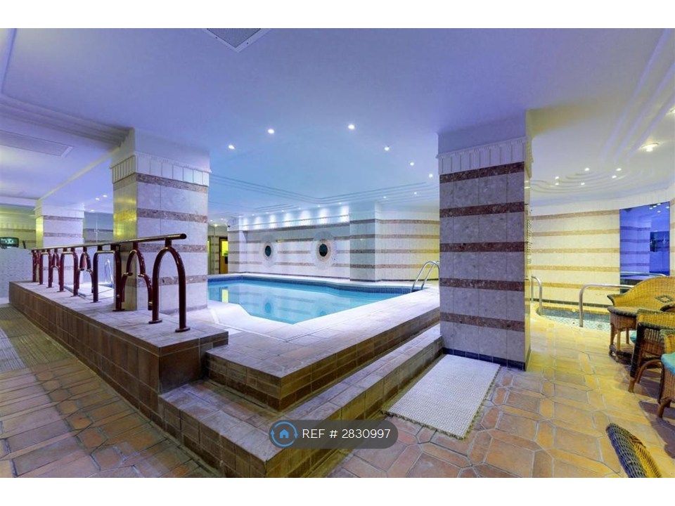 Property photo 2 of 13 Swimming Pool