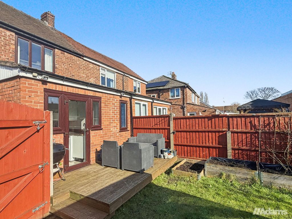 Property photo 2 of 19