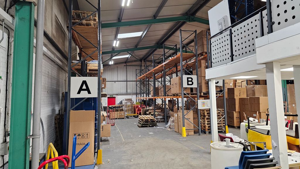 Property photo 3 of 6