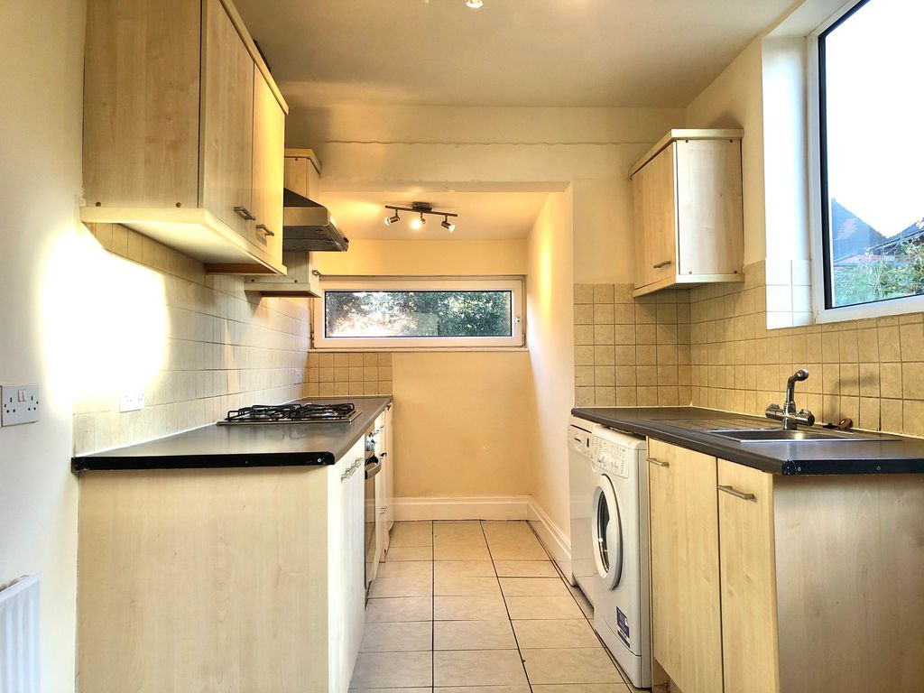 Property photo 3 of 10 0 General