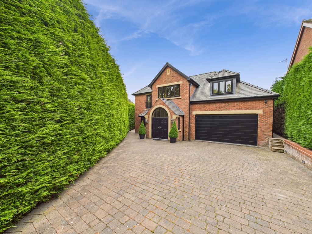 Property photo 1 of 33