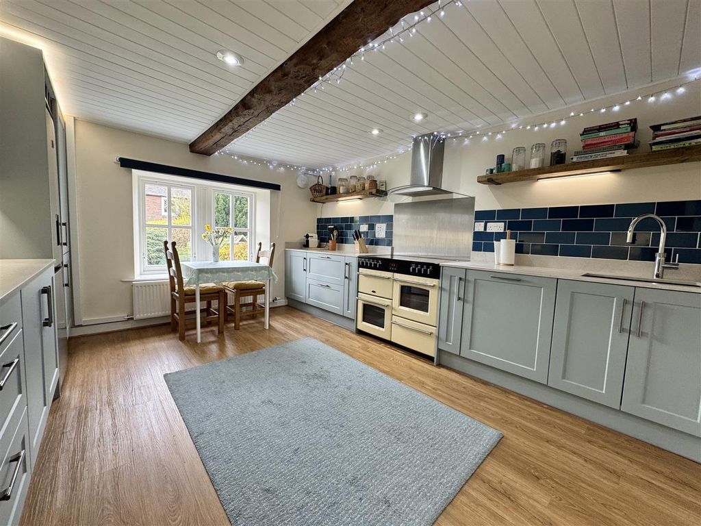 Property photo 3 of 28 Img_2145.Jpeg