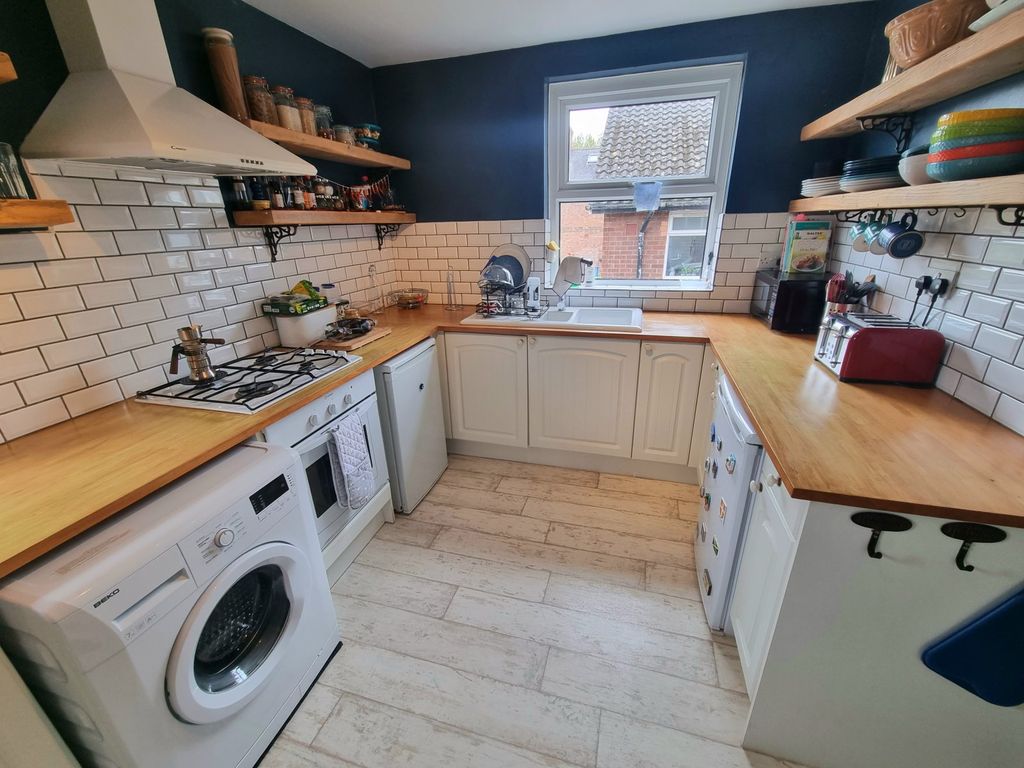 Property photo 3 of 15 Picture No. 20