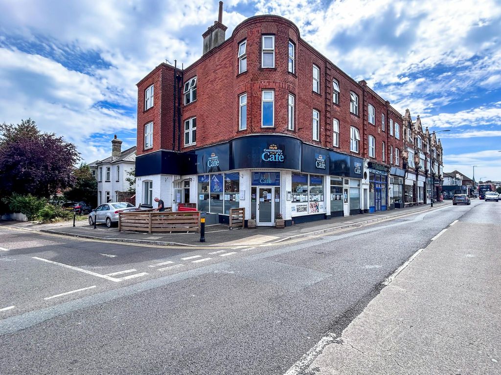 Property photo 1 of 5 19.Jpg