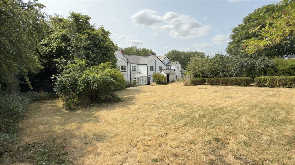 Property photo 2 of 14 Picture No. 21