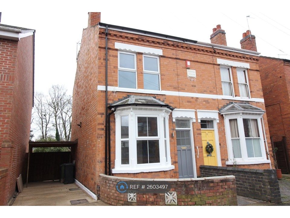 Property photo 1 of 9