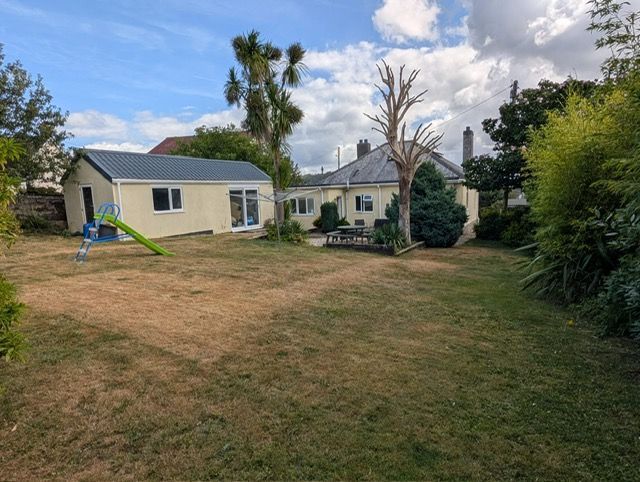 Property photo 2 of 29
