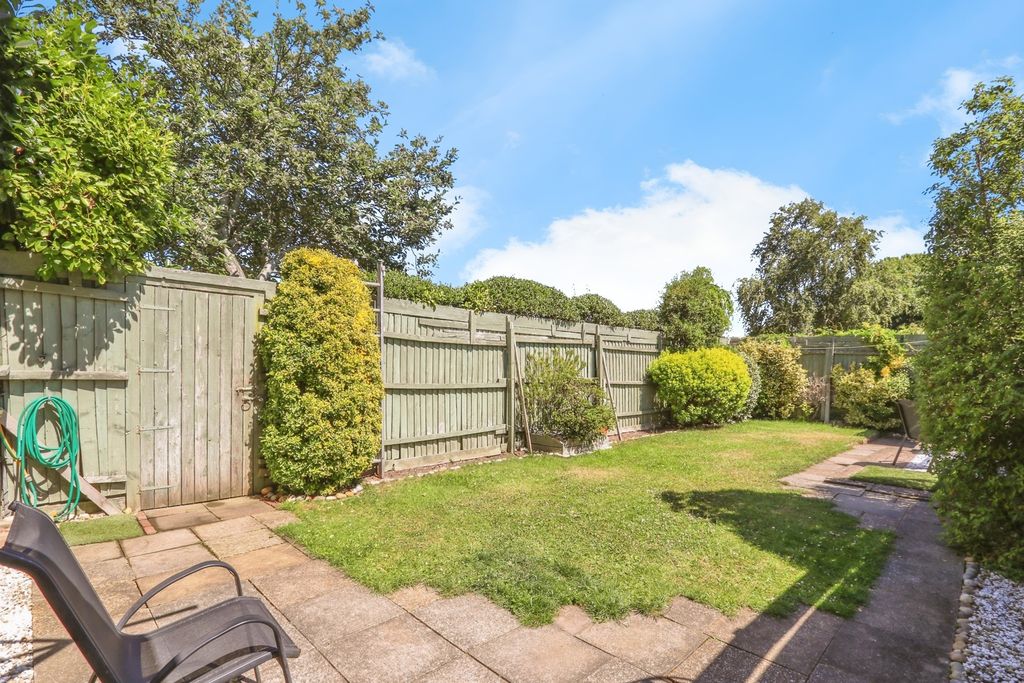 Property photo 2 of 18 Photo