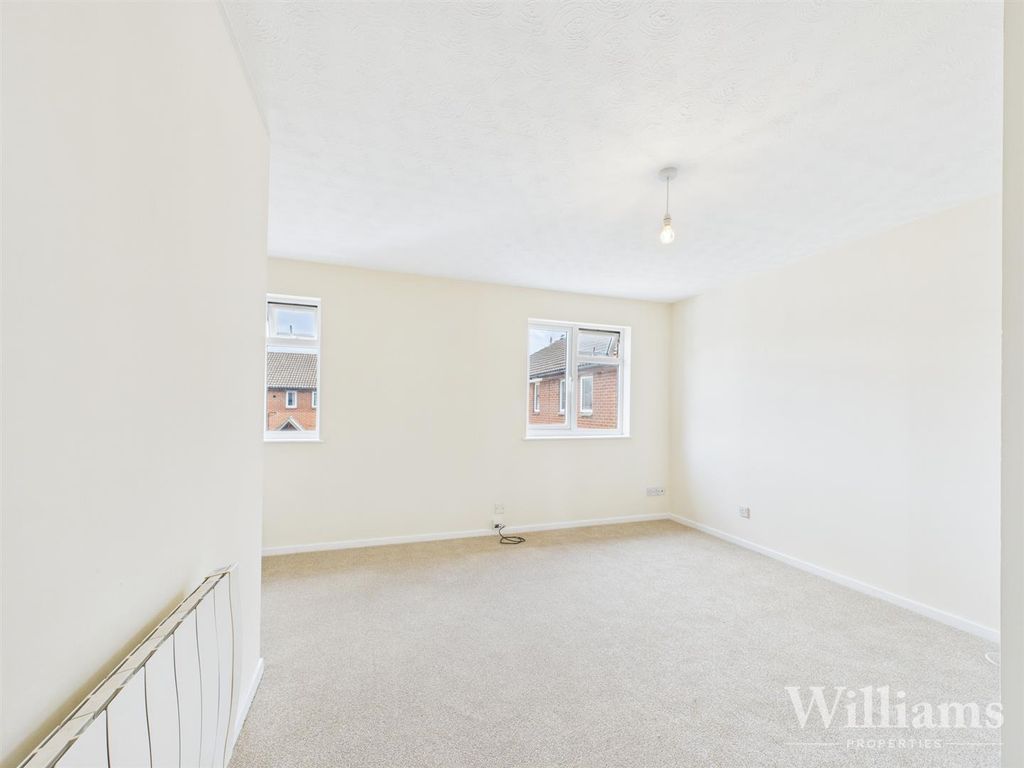 Property photo 3 of 8 Cam04950G0-Pr0119-Still005.Jpg