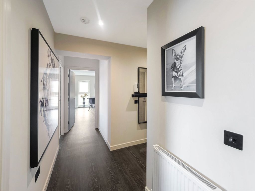 Property photo 3 of 21 Picture No. 03