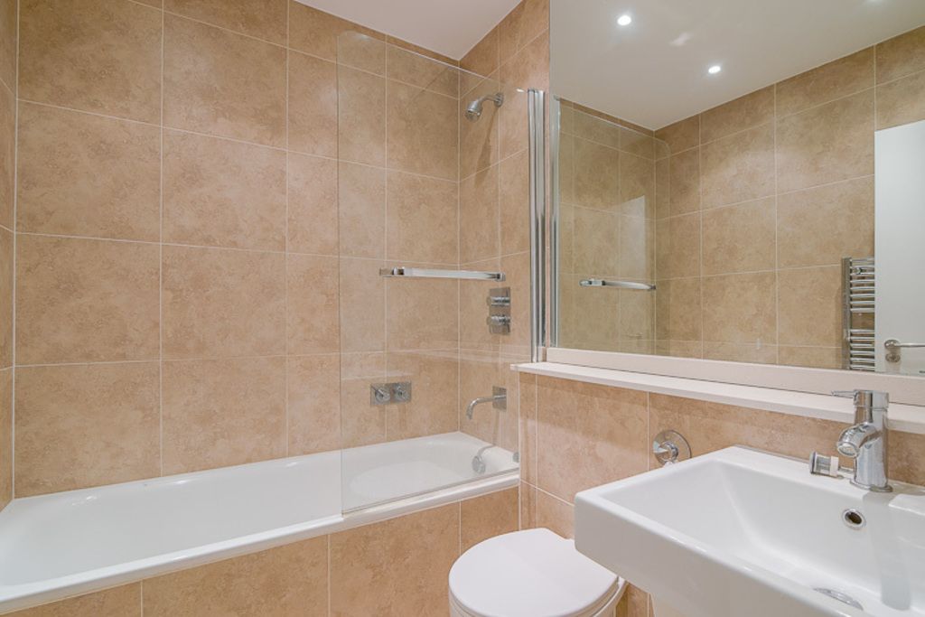 Property photo 3 of 5 Bathroom