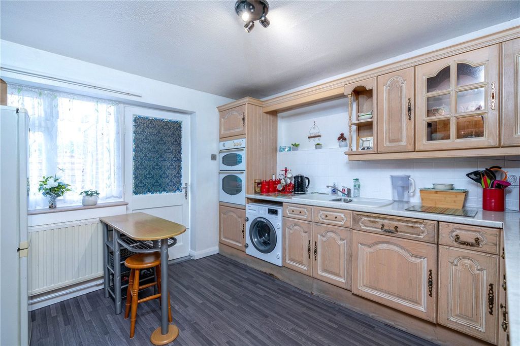 Property photo 2 of 15 Picture No. 08