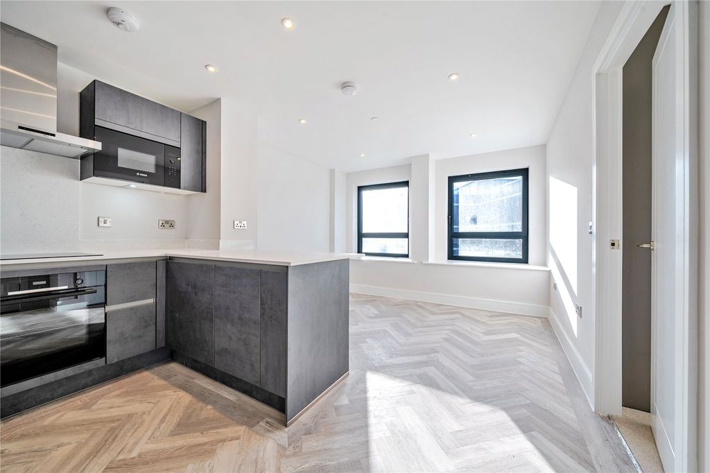 Property photo 1 of 11 Picture No. 15