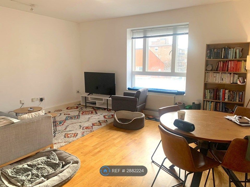 Property photo 3 of 10