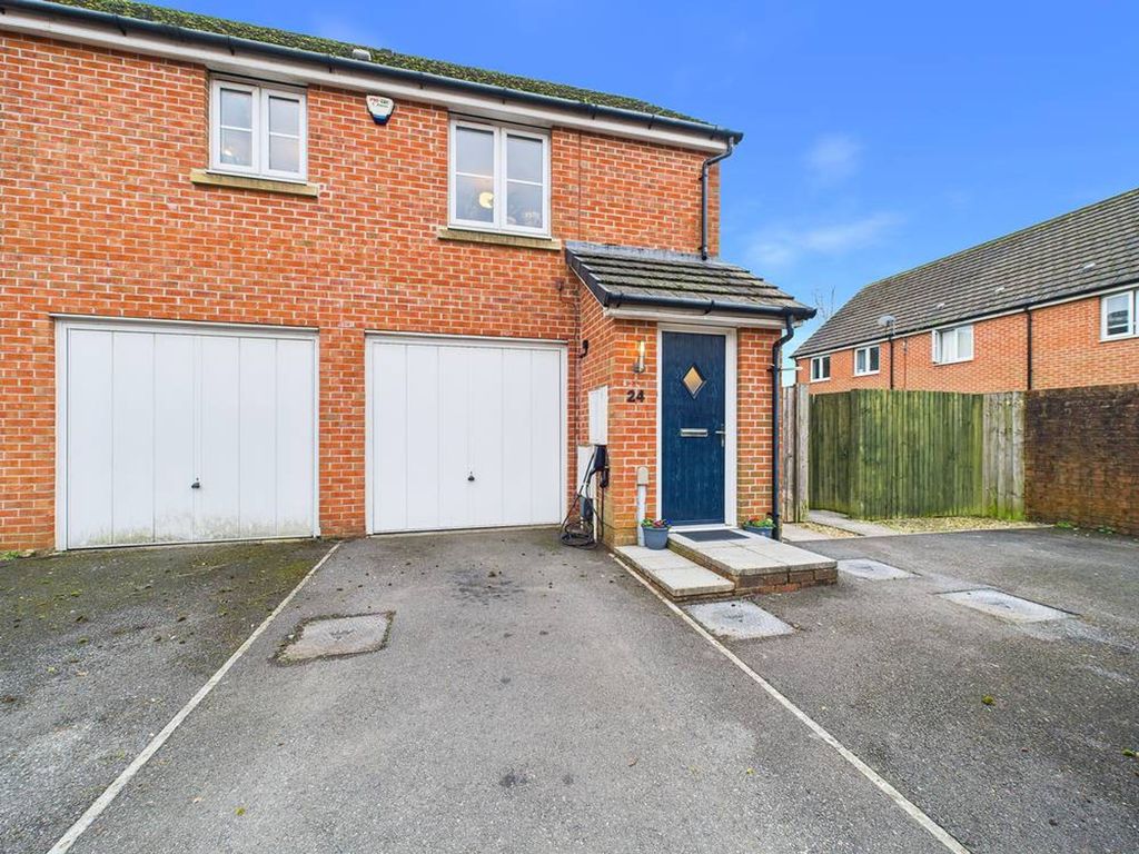 Property photo 1 of 26