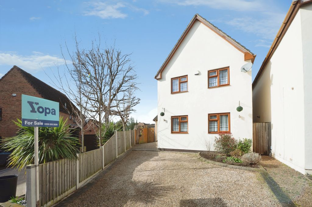 Property photo 1 of 20 8