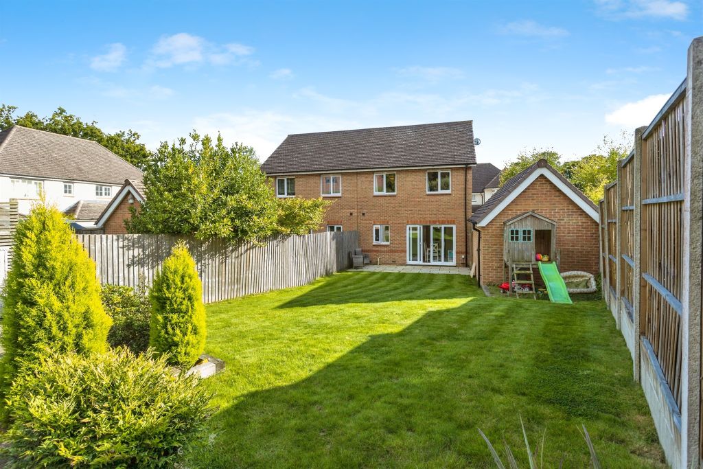 Property photo 2 of 18