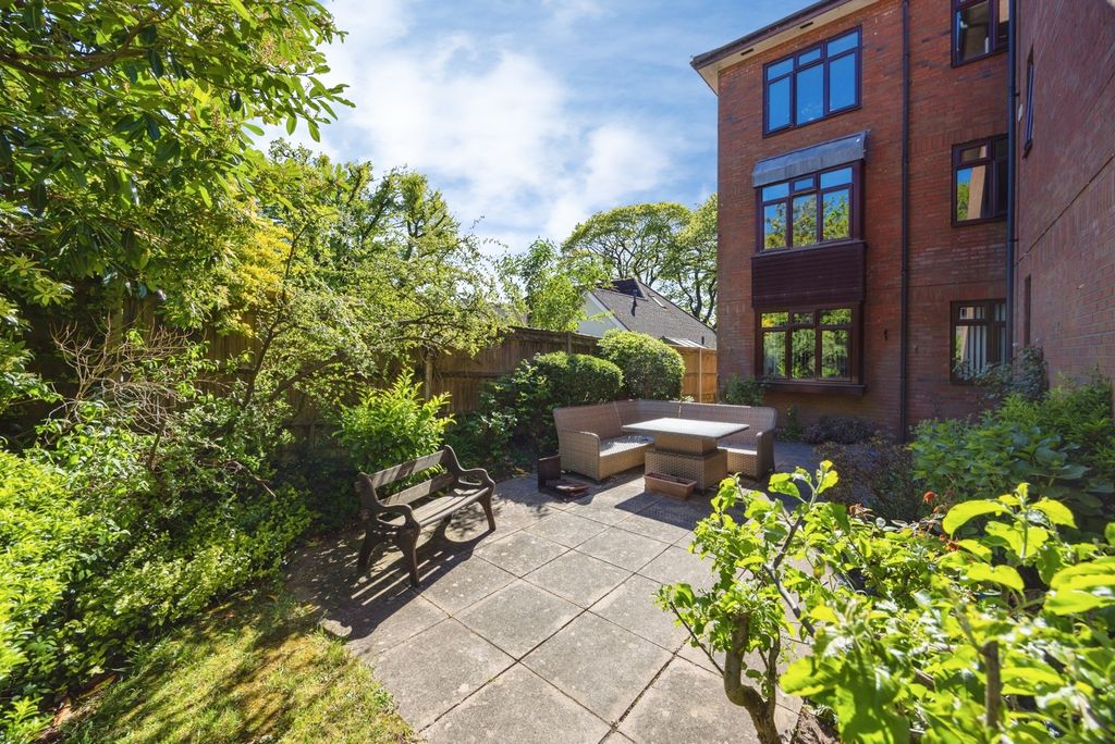 Property photo 1 of 14 Pbox-Img.Jpg
