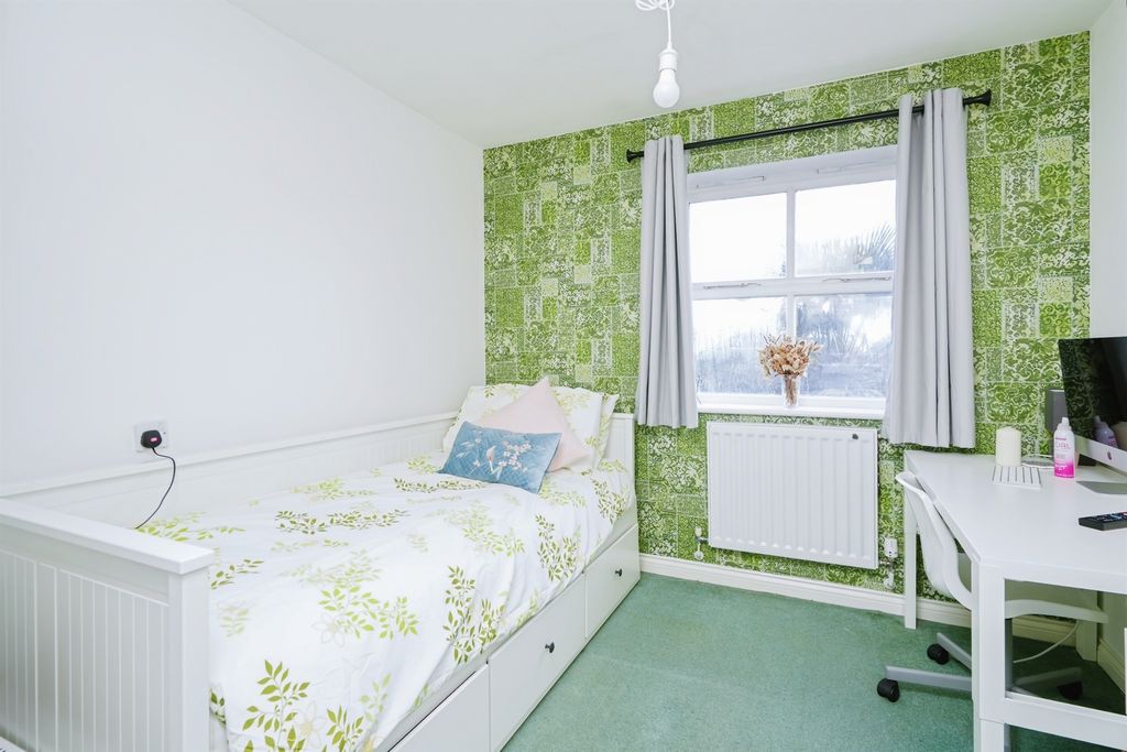 Additional image 16 of 5 bed detached house for saleCranesbill Drive, Bicester OX26