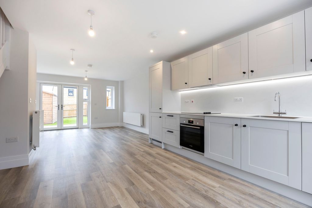 Property photo 3 of 14 _66A2237