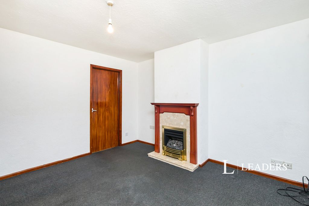 Property photo 2 of 10 Photo