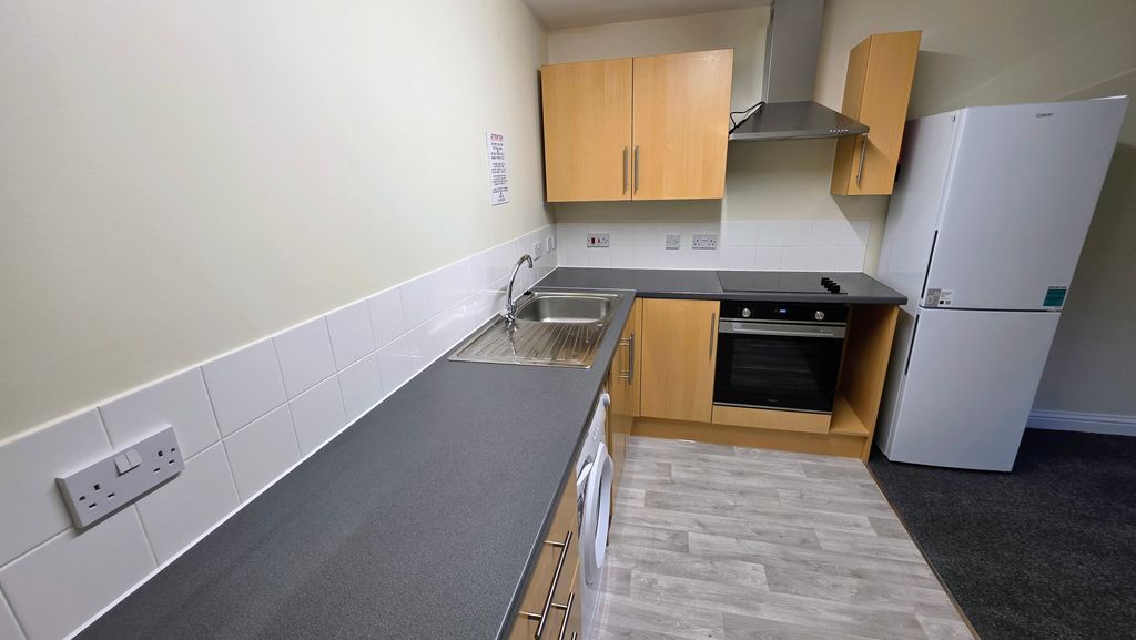 Property photo 2 of 5 20251211_142904~2