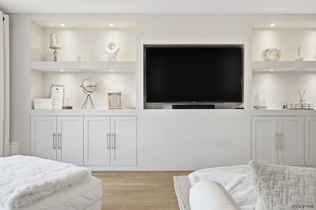 Property photo 2 of 27 4750251