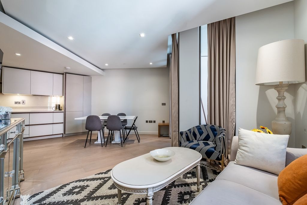 Property photo 2 of 13 Reception