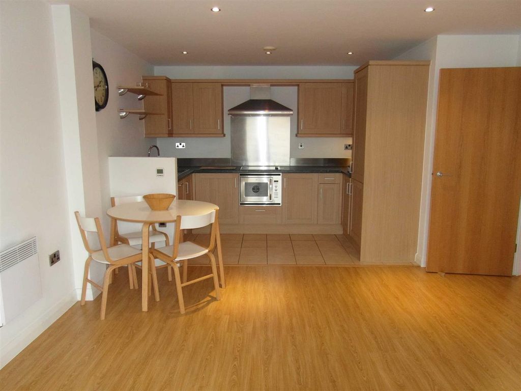 Property photo 3 of 9