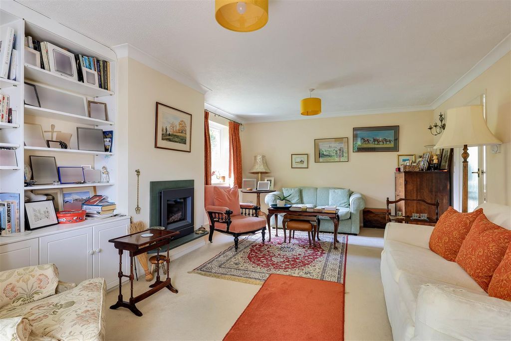 Property photo 3 of 30 Img (12).Jpg