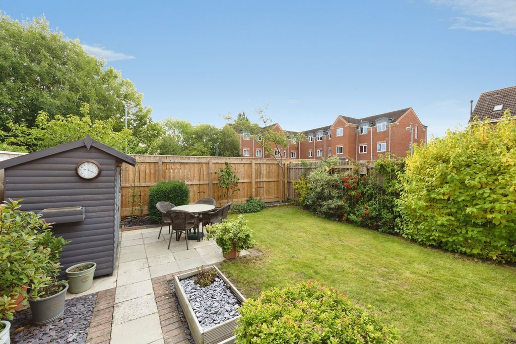 Property photo 3 of 23 Pbox-Img.Jpg