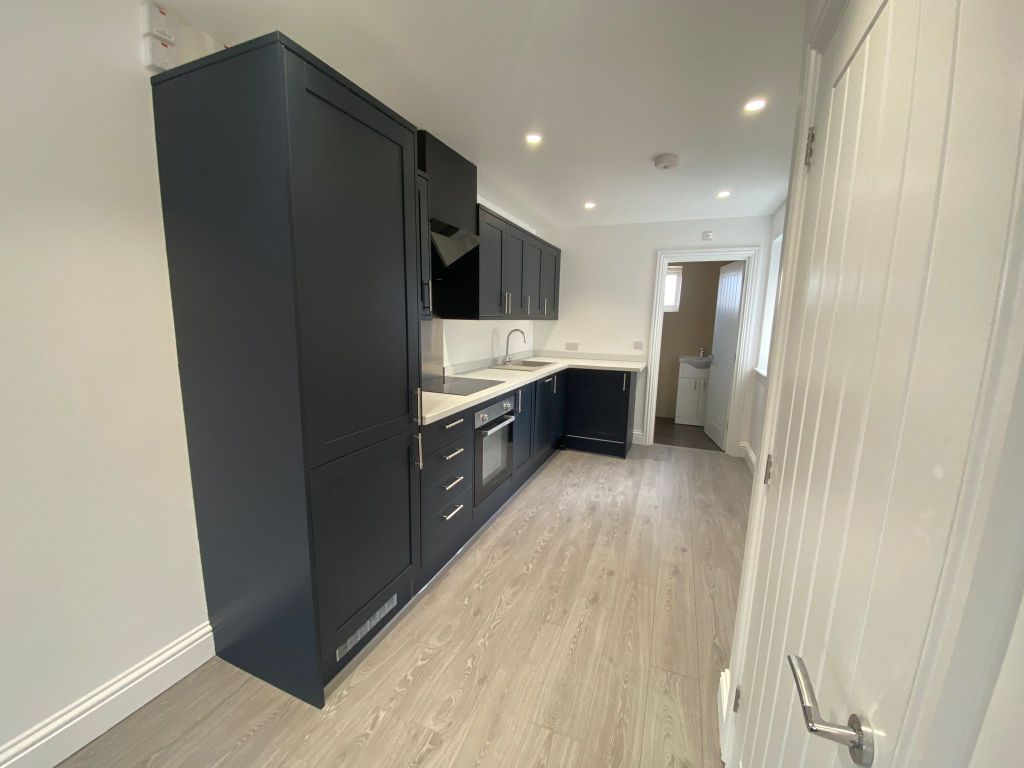 Property photo 3 of 8 853A7E26-0Cff-429F-B