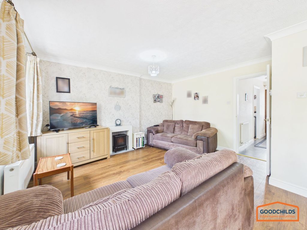 Property photo 2 of 24