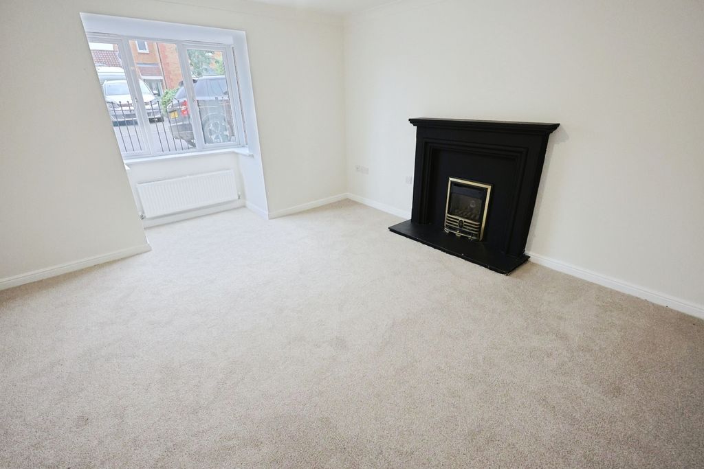 Property photo 2 of 15 Pbox-Img.Jpg