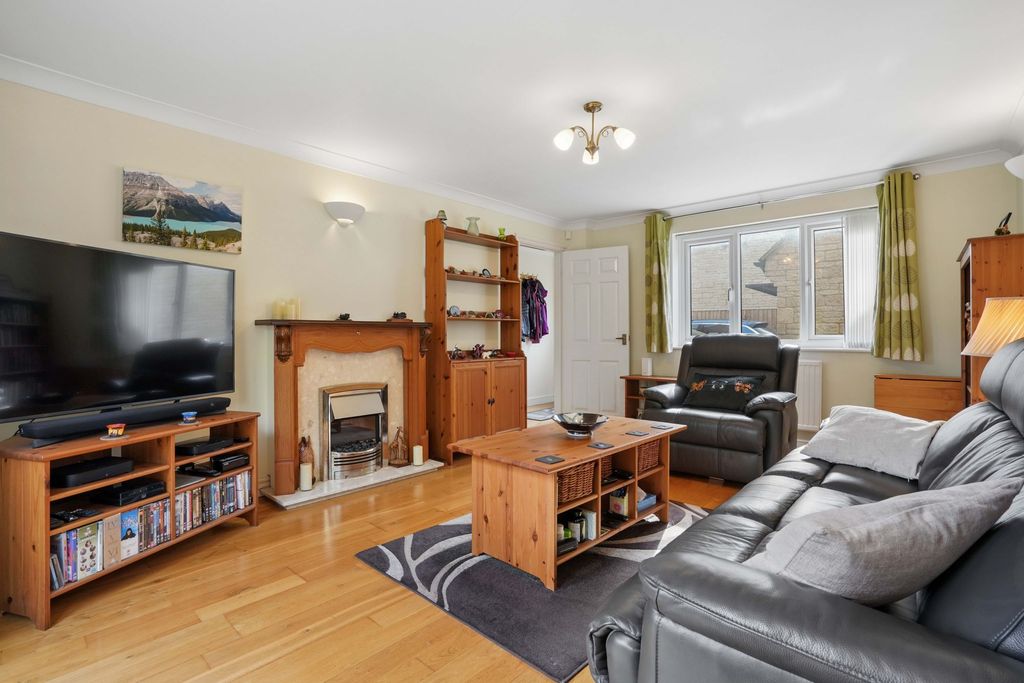 Property photo 2 of 14 Reception Room