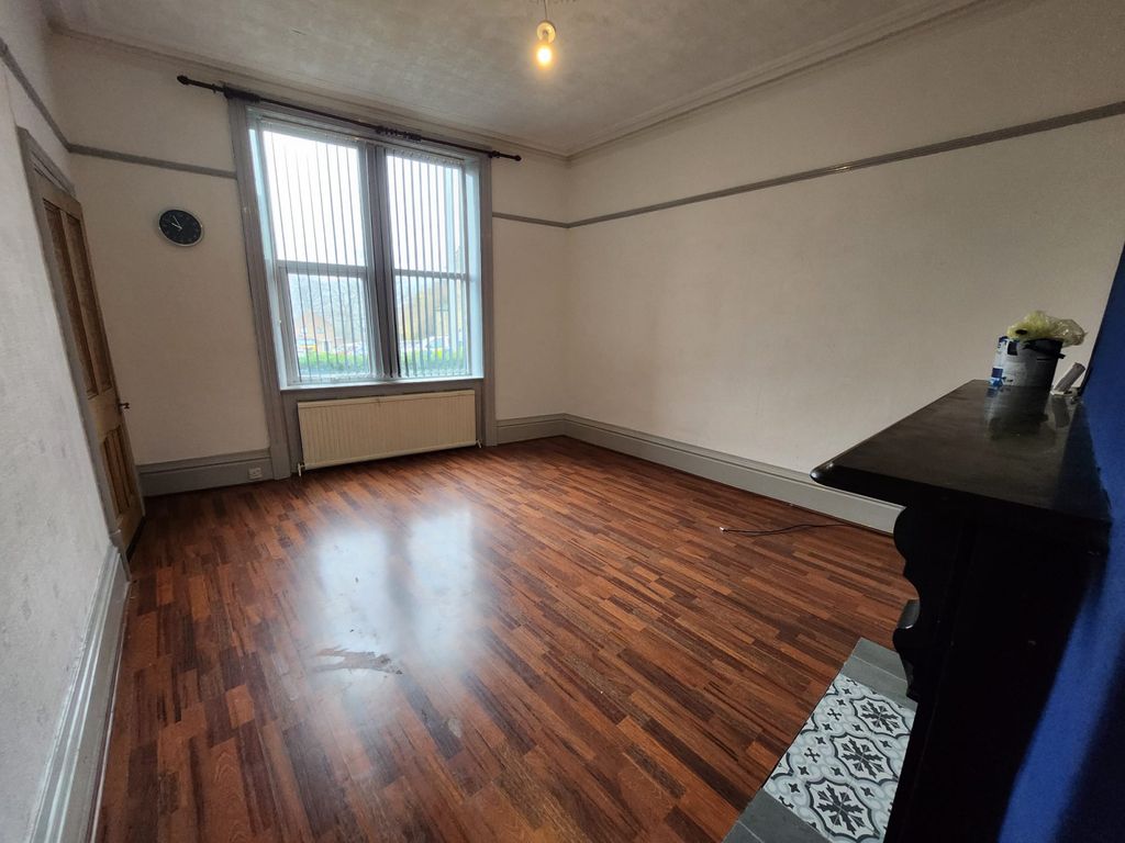 Property photo 3 of 15 Gallery
