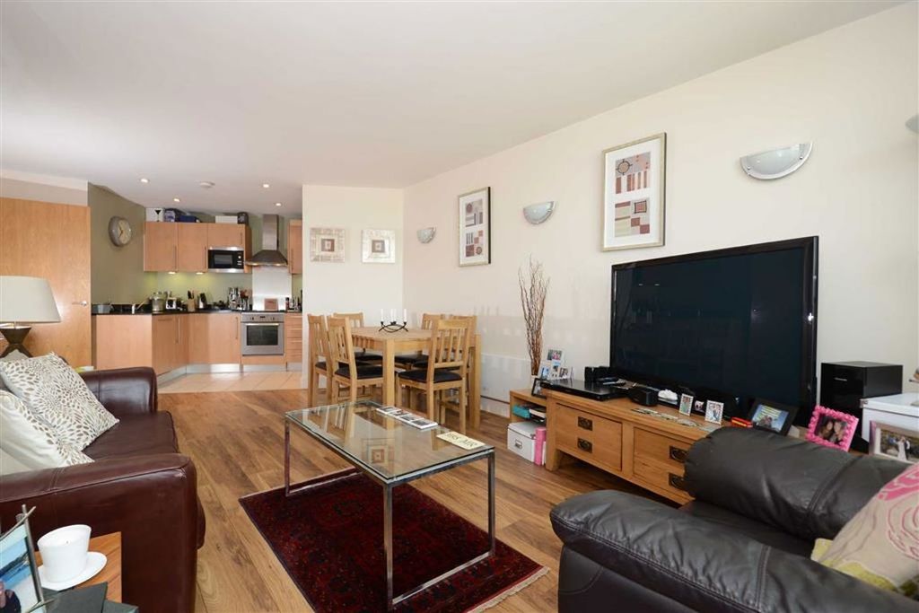 Property photo 2 of 6