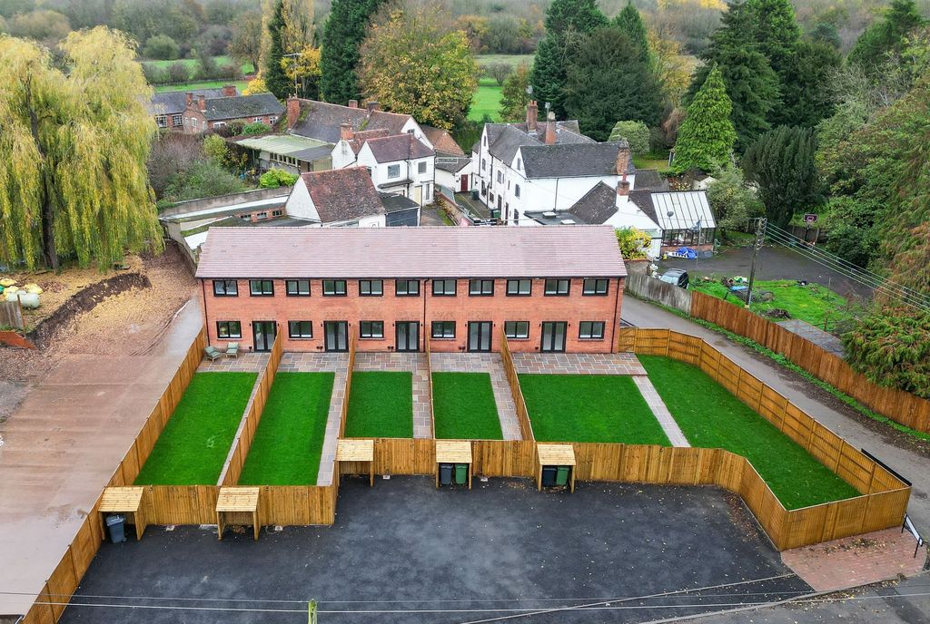 Property photo 3 of 3