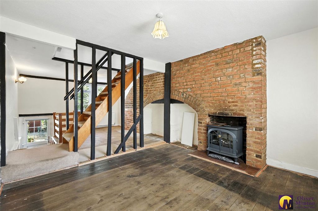 Property photo 2 of 30