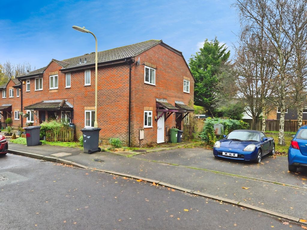 Property photo 1 of 6 Front