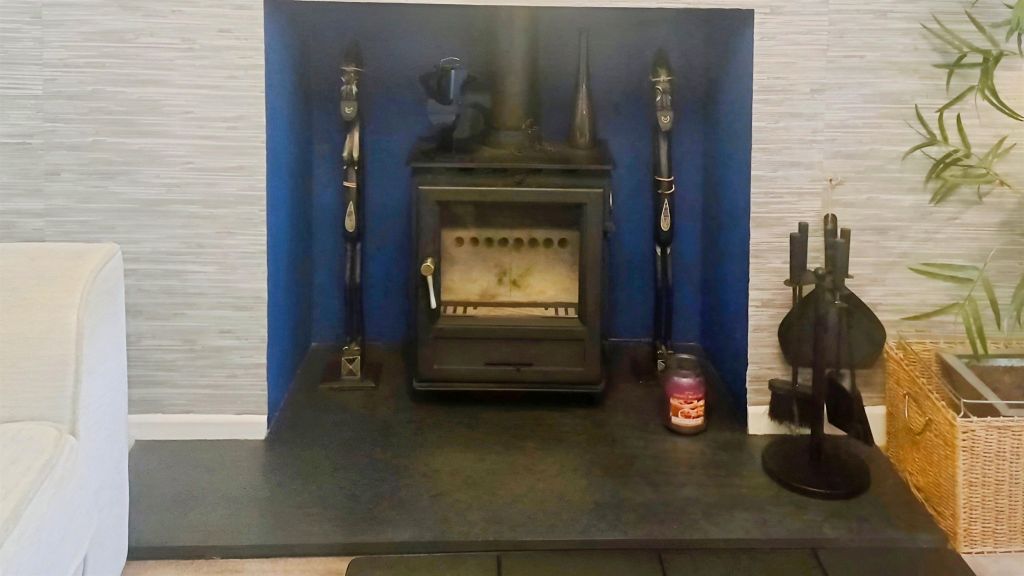 Property photo 2 of 18