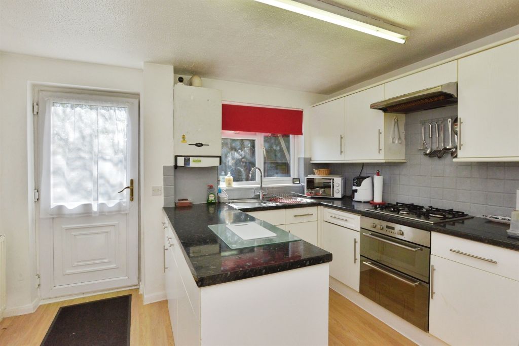 Property photo 3 of 17