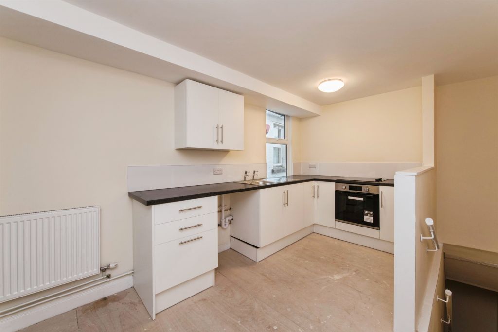 Property photo 2 of 13 Kitchen/Diner