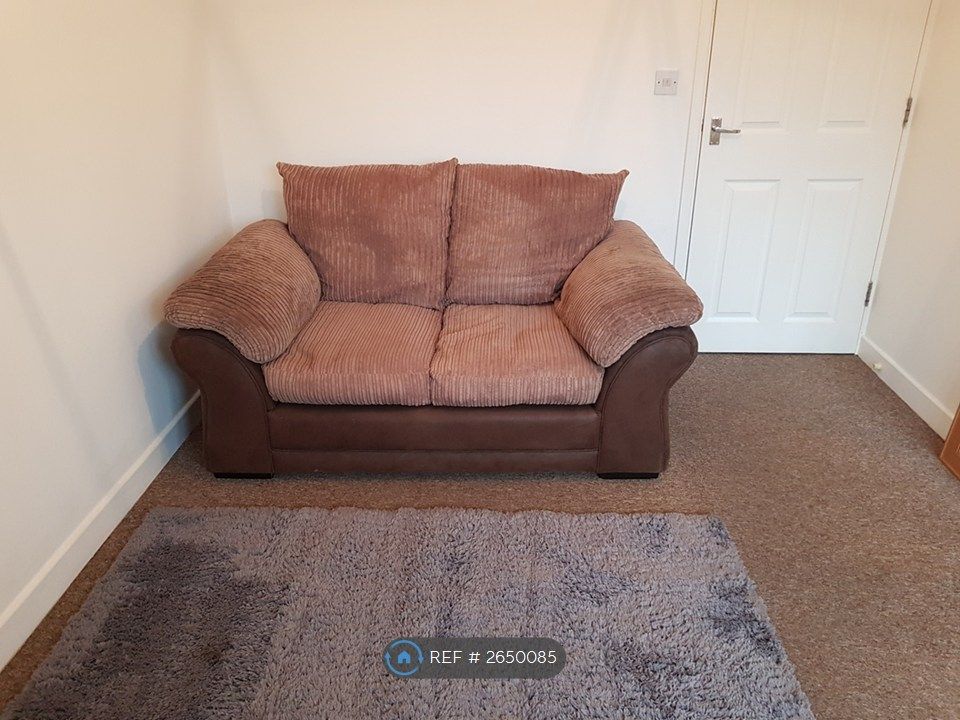 Property photo 2 of 6