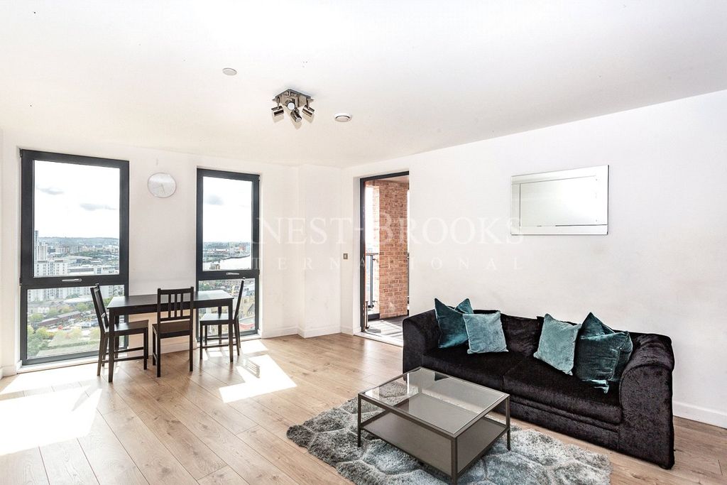 Property photo 1 of 10 Picture No. 06